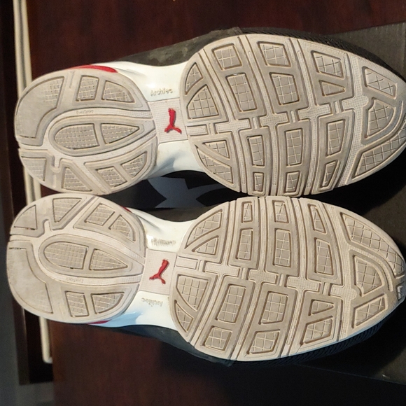 Boys Puma Sneakers Size 5.5 - Picture 6 of 7